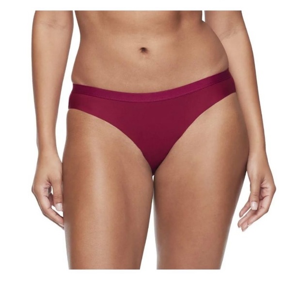 - Warners cloud 9 thong nwt - Picture 1 of 4